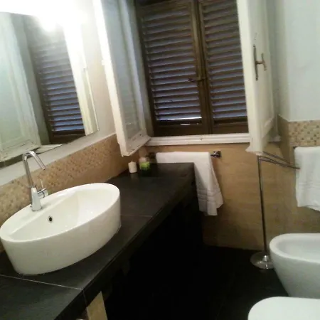 Studio Via Dell'archetto * Řím