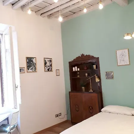 Studio Via Dell'archetto Apartment