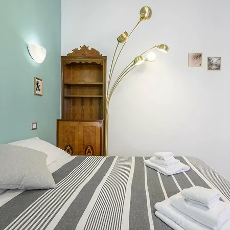 Studio Via Dell'archetto Apartment