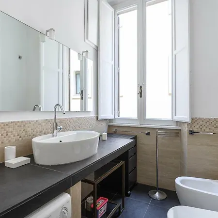 Studio Via Dell'archetto Apartment